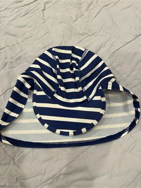 Mini Boden baby sun hat